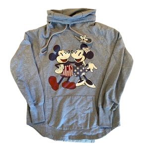 Disney Resort Hoodie xs/16